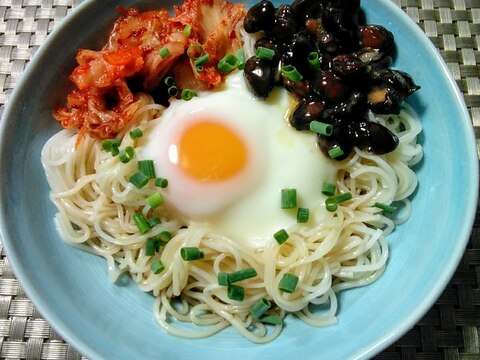 温玉入りスタミナ素麺